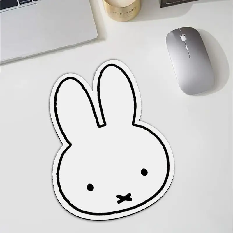 Office Furniture Installation - Alfombrilla de Ratón Kawaii con Forma